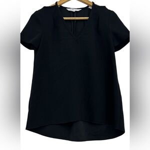 Trina Turk Black Short Sleeve Boxy Blouse